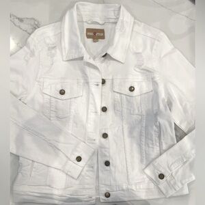 Red Star Women's White Jean Jacket Size M